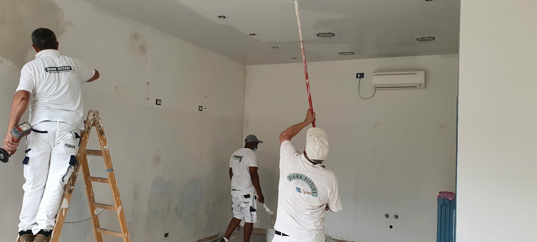 Projekte 12 Projekte svg+xml;charset=utf