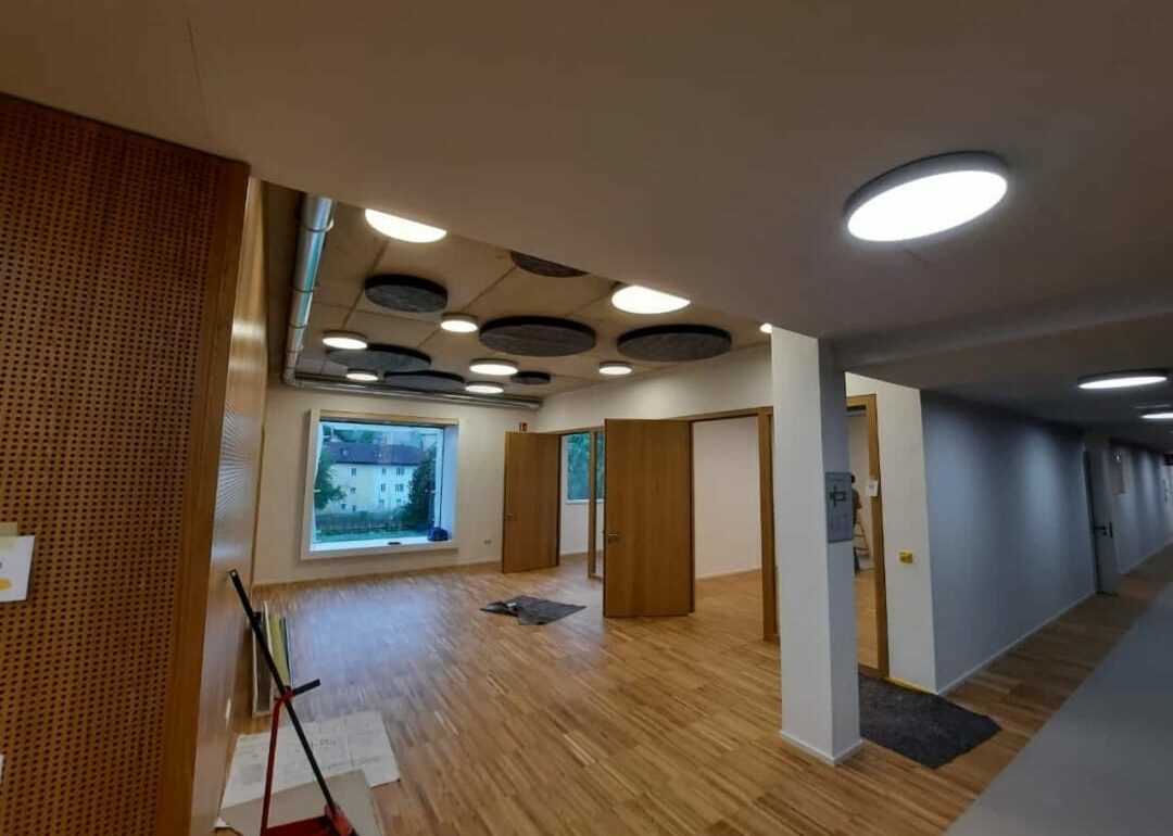 Projekte 8 Projekte svg+xml;charset=utf